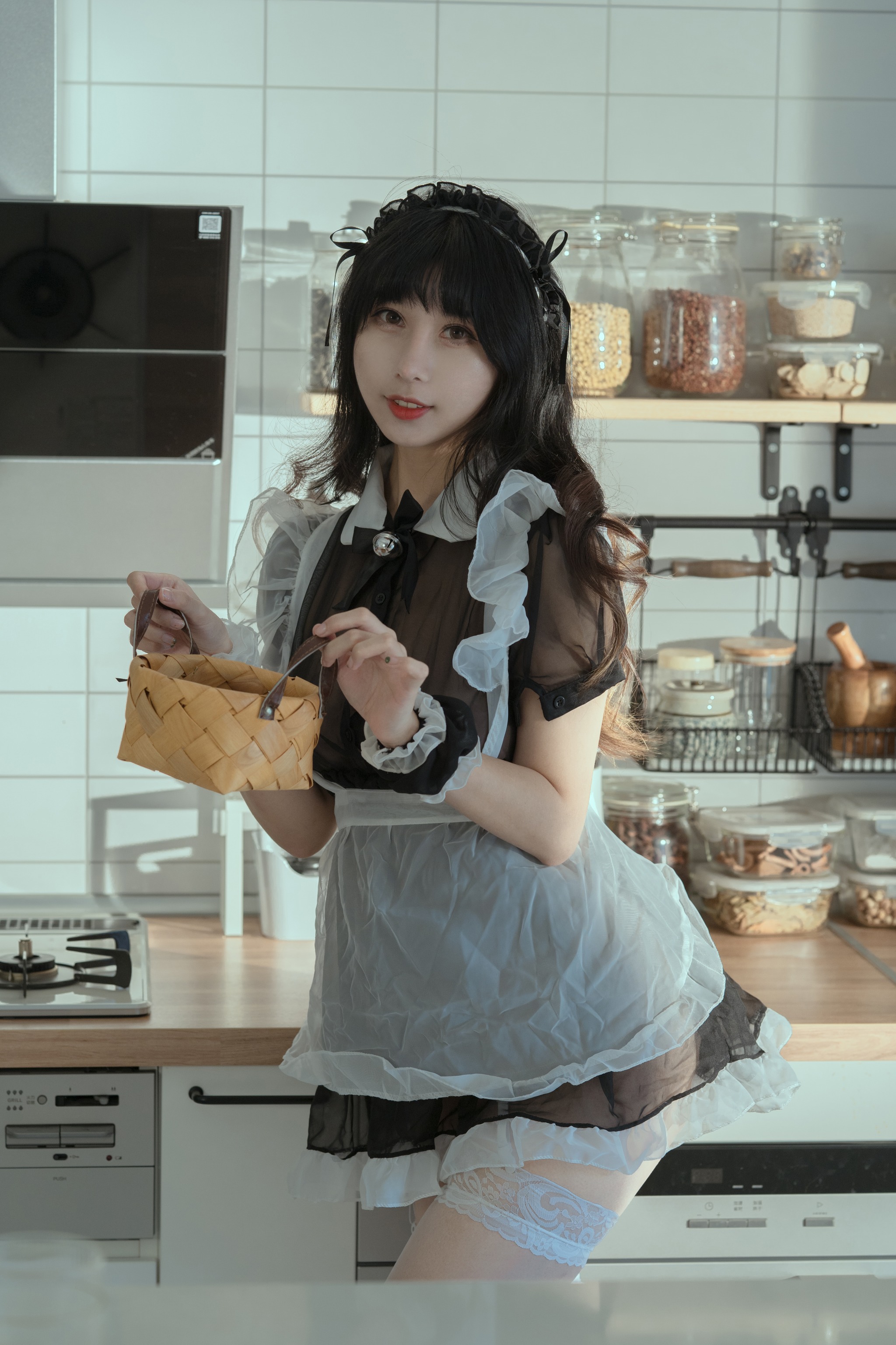 云溪溪 - NO.006 奶桃 女仆 [40P8V]-XikXak